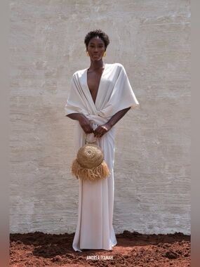 NWT Andrea Iyamah Ivory Gamba One Size Kimono Swim Cover Robe